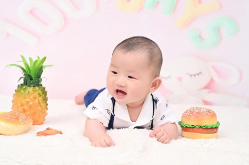 达州宝宝鼻子喷奶急救处理