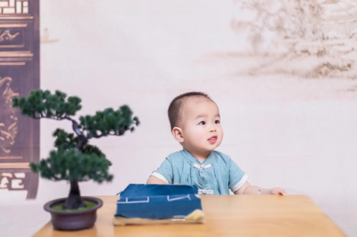 达州宝宝喊肚子疼怎么回事